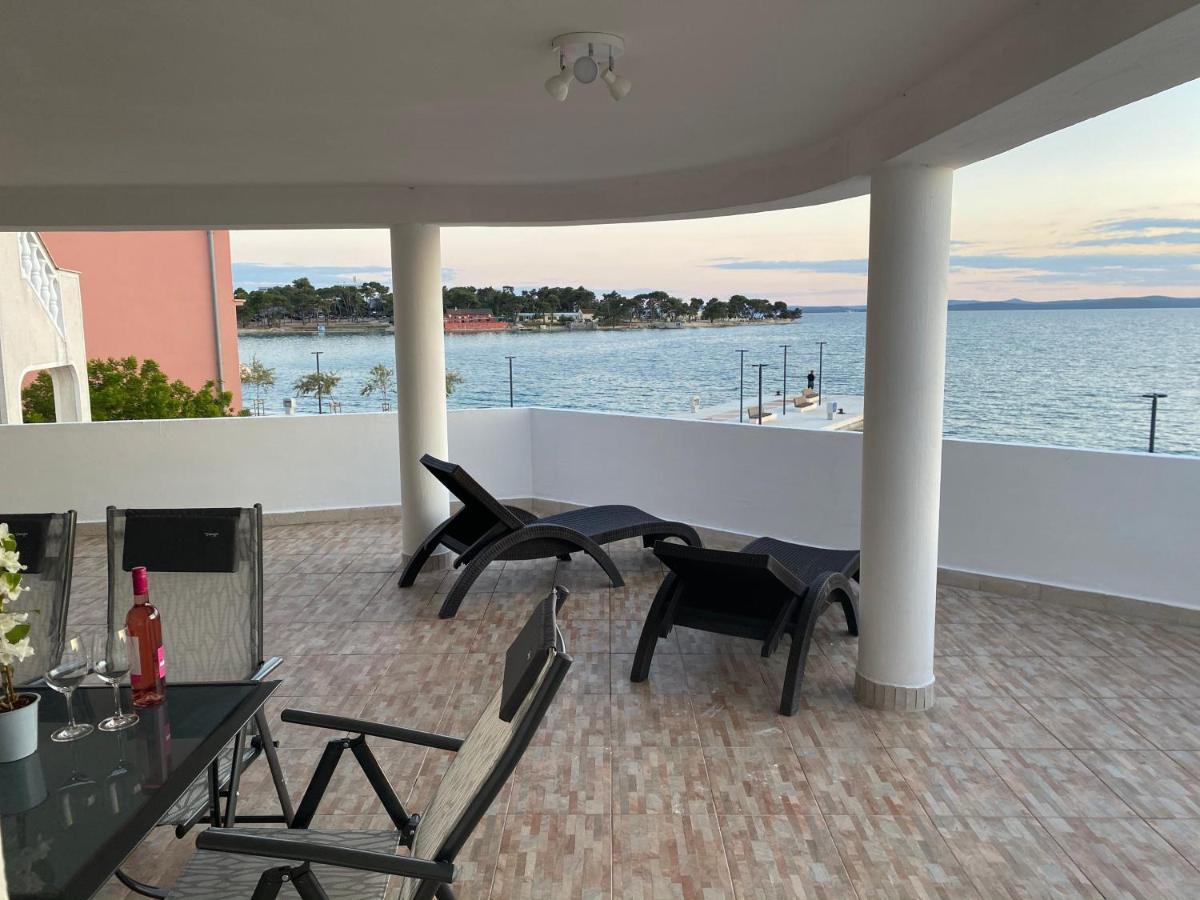 Villa Magia Sul Mare Petrcane Exteriör bild